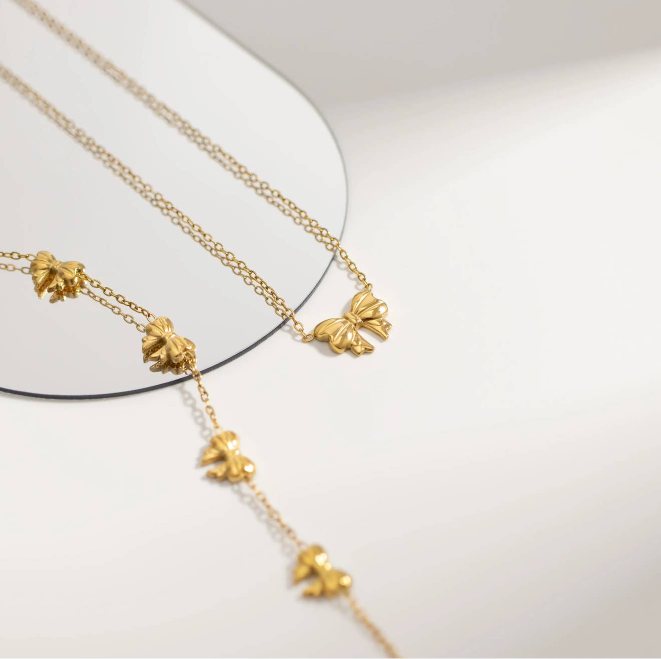 Ruby bow charm chain bracelet | 18k gold plated