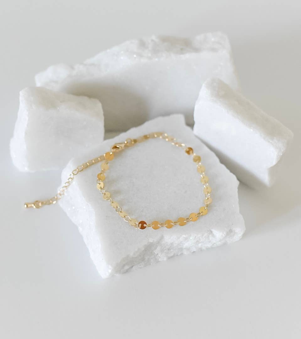 Beckett bracelet | gold disc chain | 18k gold plated