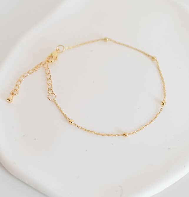 Leya bracelet | satelite chain | 18k gold plated