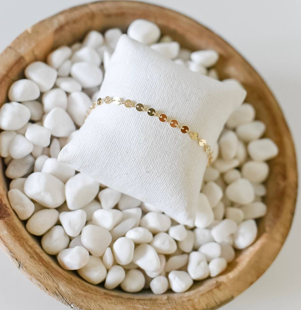 Beckett bracelet | gold disc chain | 18k gold plated