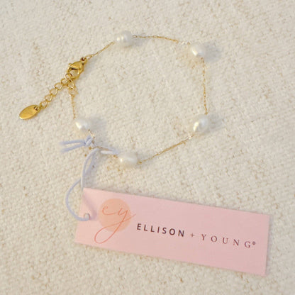 Esther Freshwater Pearl Bracelet