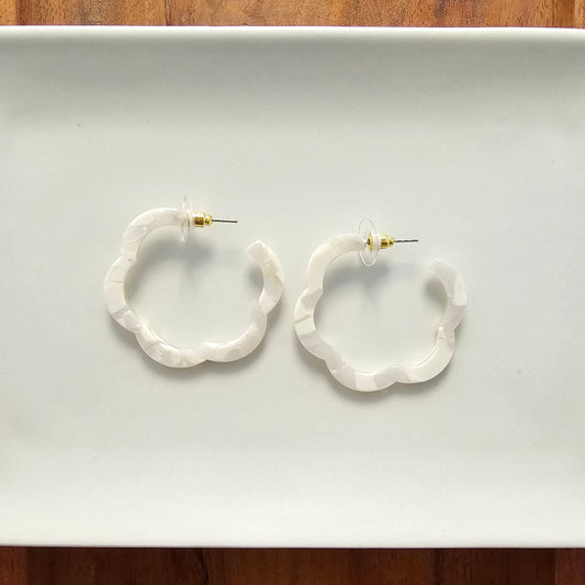 Posey Hoops - Breezy White / Earrings