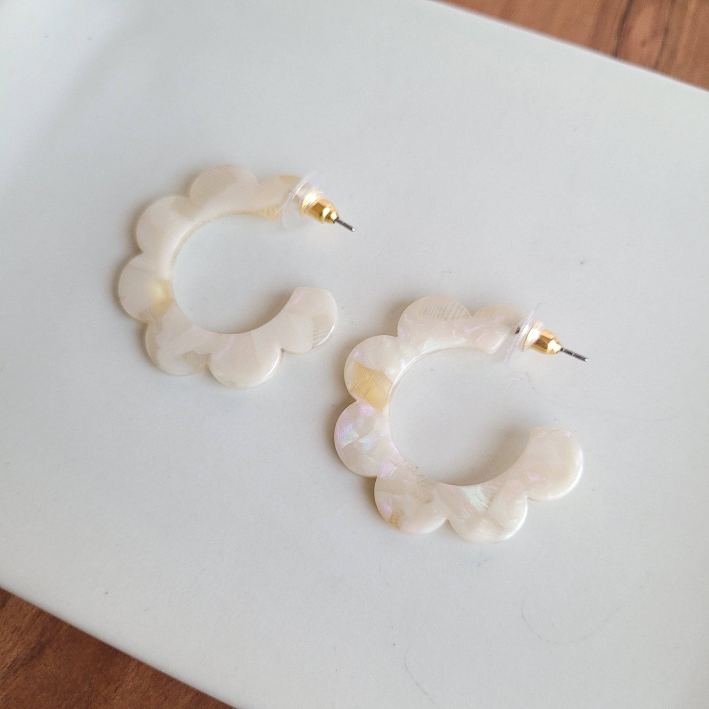 Flora Hoops - Cream / Flower Earrings
