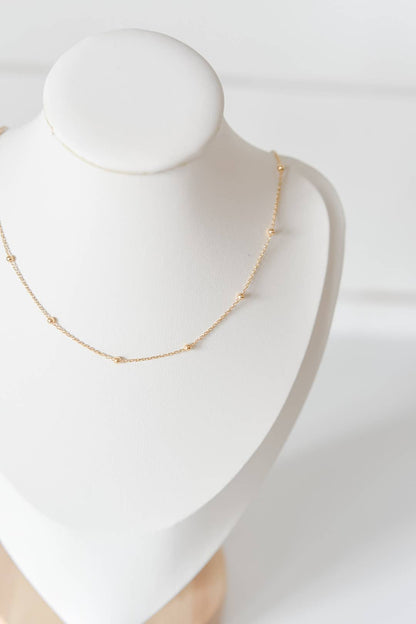 Leya dainty satelite necklace 18k gold plated