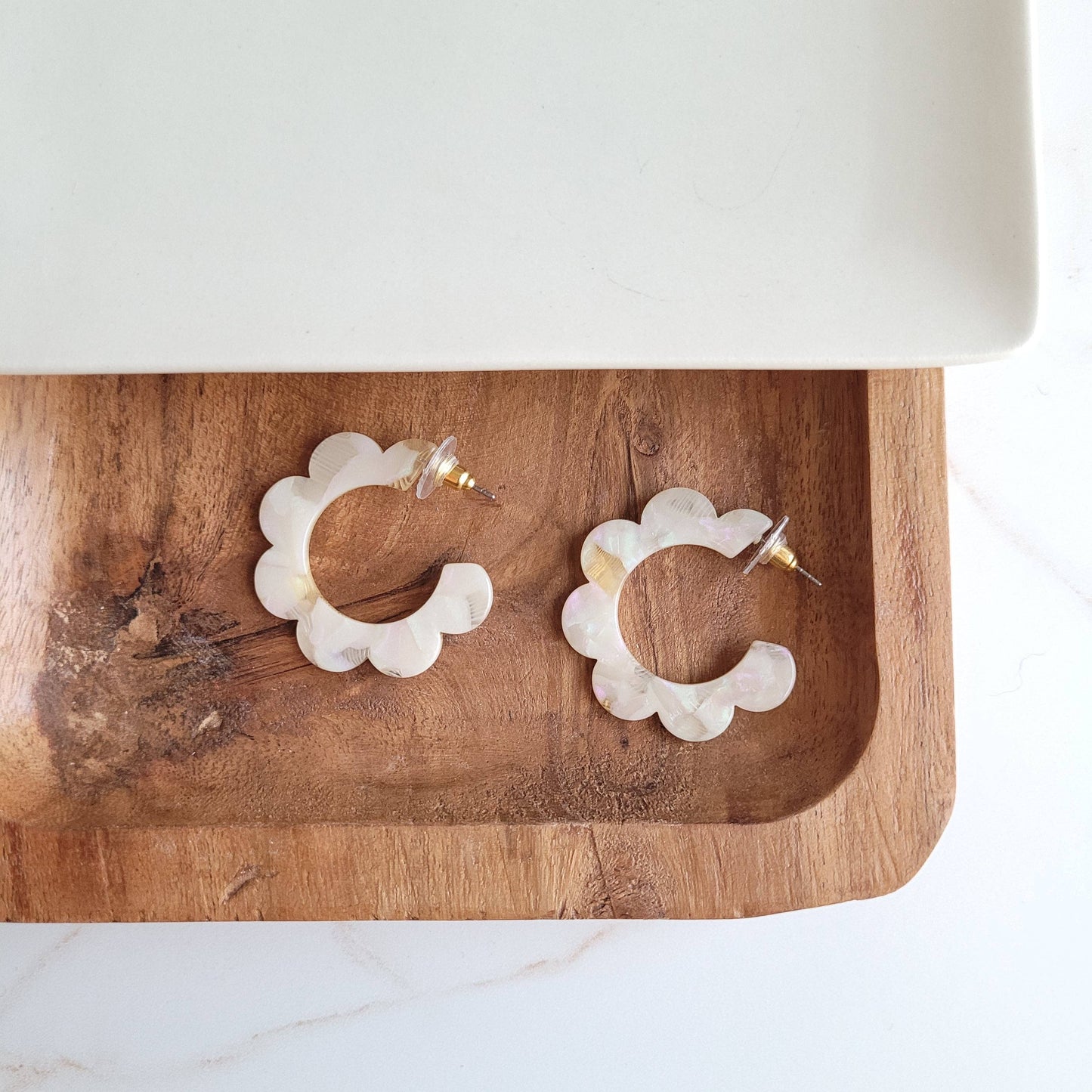 Flora Hoops - Cream / Flower Earrings