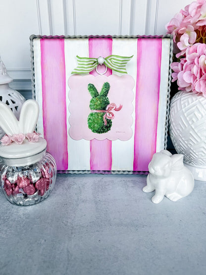 Mini gallery scallop pink boxwood bunny