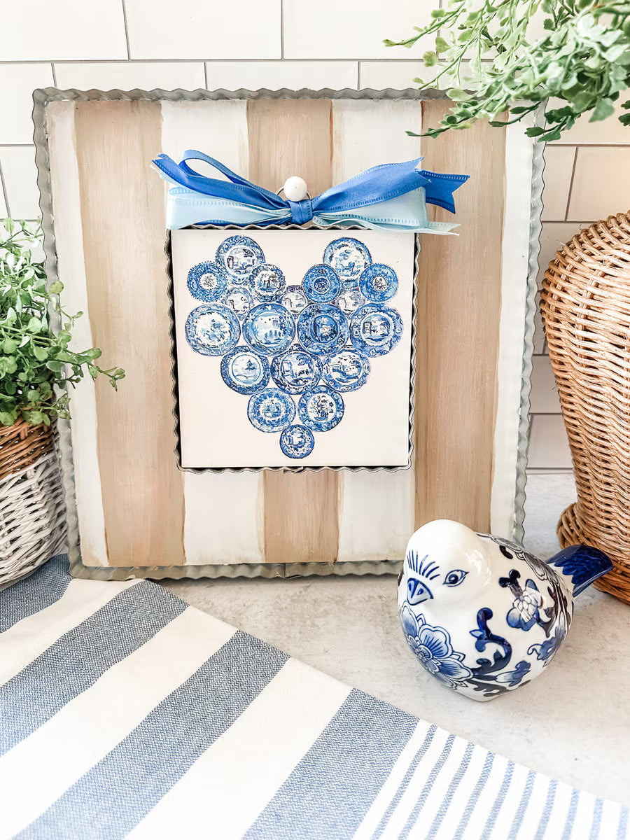 Mini art blue plate heart
