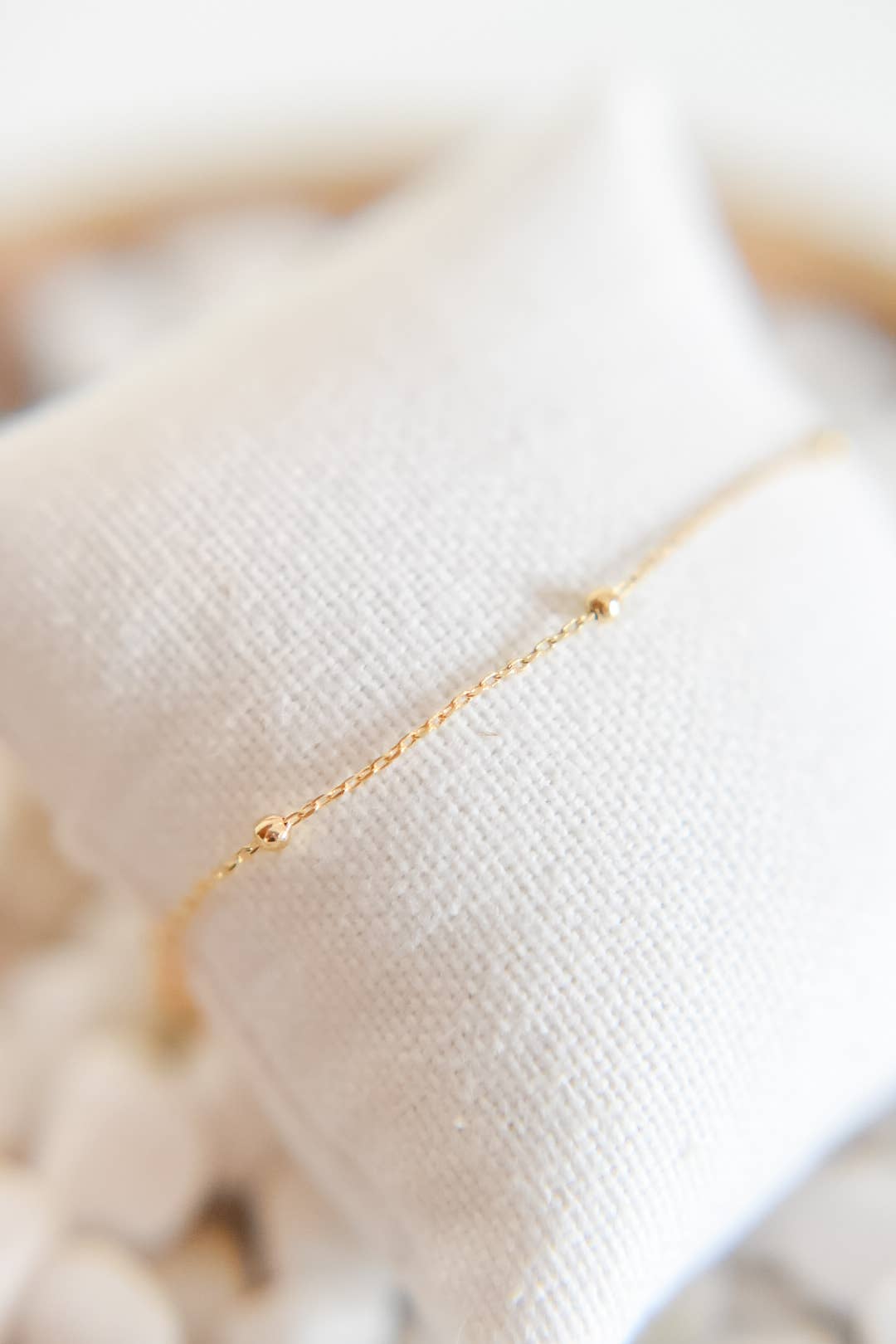 Leya bracelet | satelite chain | 18k gold plated