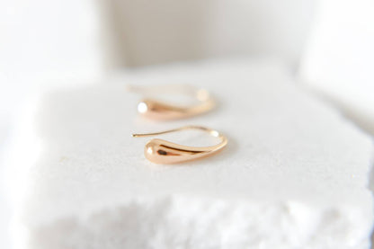 Aspen teardrop hoops 18k gold plated earrings- non tarnish