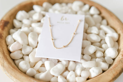 Leya dainty satelite necklace 18k gold plated